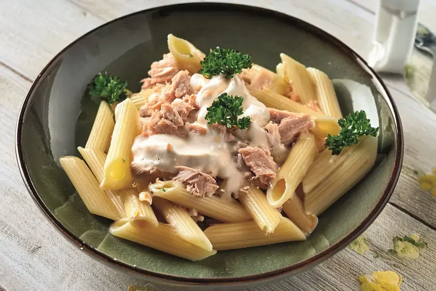 Pennette con crema di cavolfiore e tonno