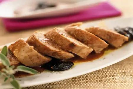 filetto di suino con prugne